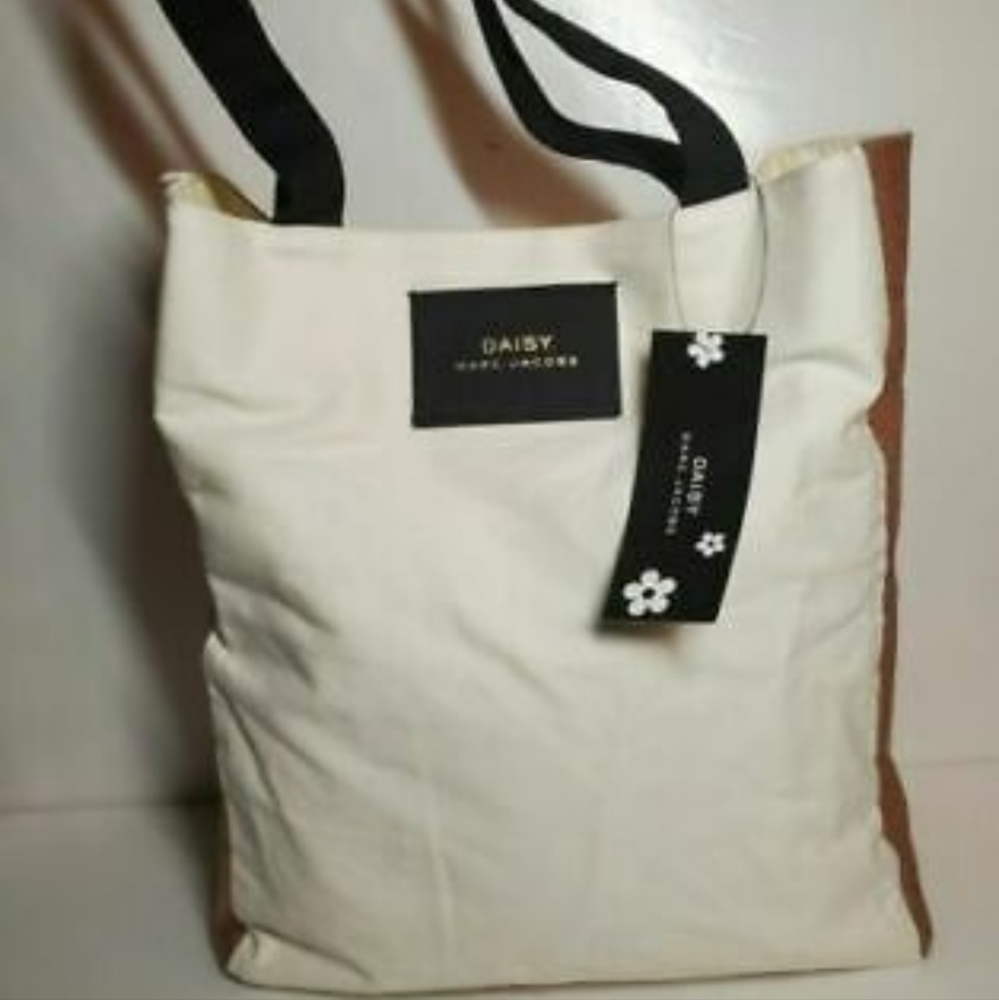 NEW Authentic MARC JACOBS DAISY Tote Bag with tags